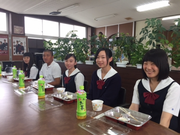 17生徒会メンバーと、最初の食事会