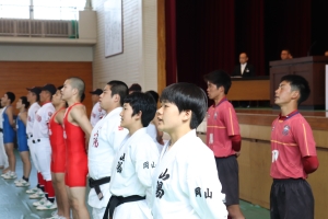 スポーツコース生徒による斉唱