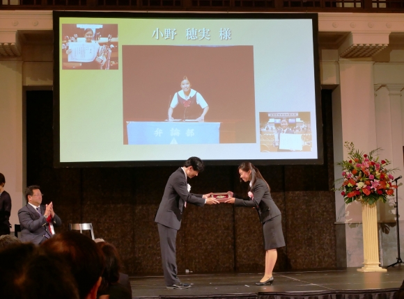 伊原木県知事よりジュニア奨励賞を頂きました