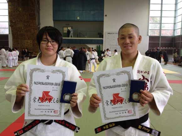 男子個人-66kg級滝澤翔平　3位入賞。女子個人-70kg級廣川真子準優勝。