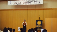夢実現について発表中