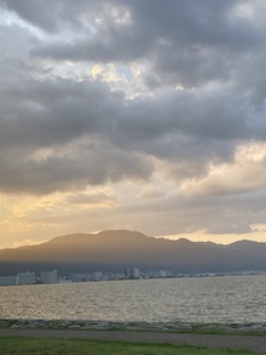琵琶湖と比叡山