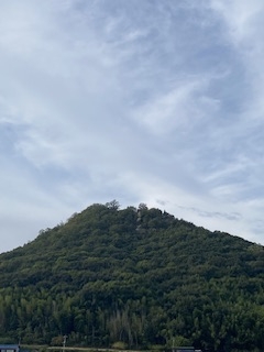 鴨山