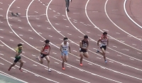 100m決勝 30m付近 右から2番目 高田
