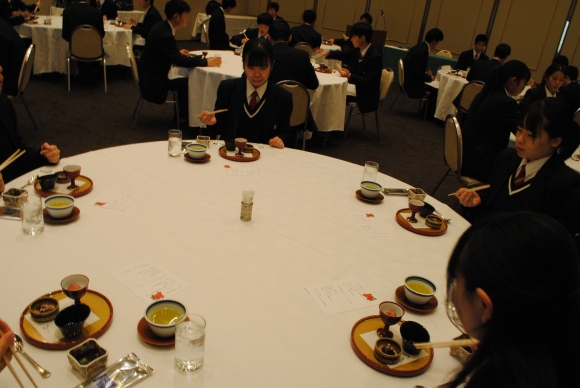 日本料理テーブルマナー
