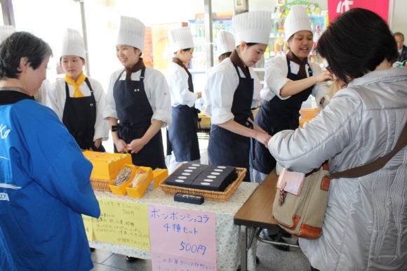 笠岡生涯学習フェア 製菓科スイーツ販売 製菓科 学科 コース最新ニュース おかやま山陽高校