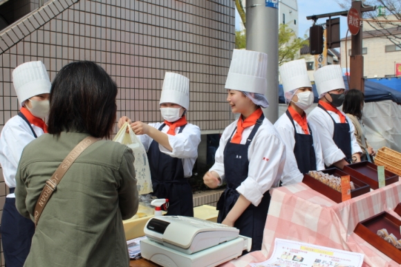 笠岡さくら祭２０２４フリーマーケット　焼菓子販売