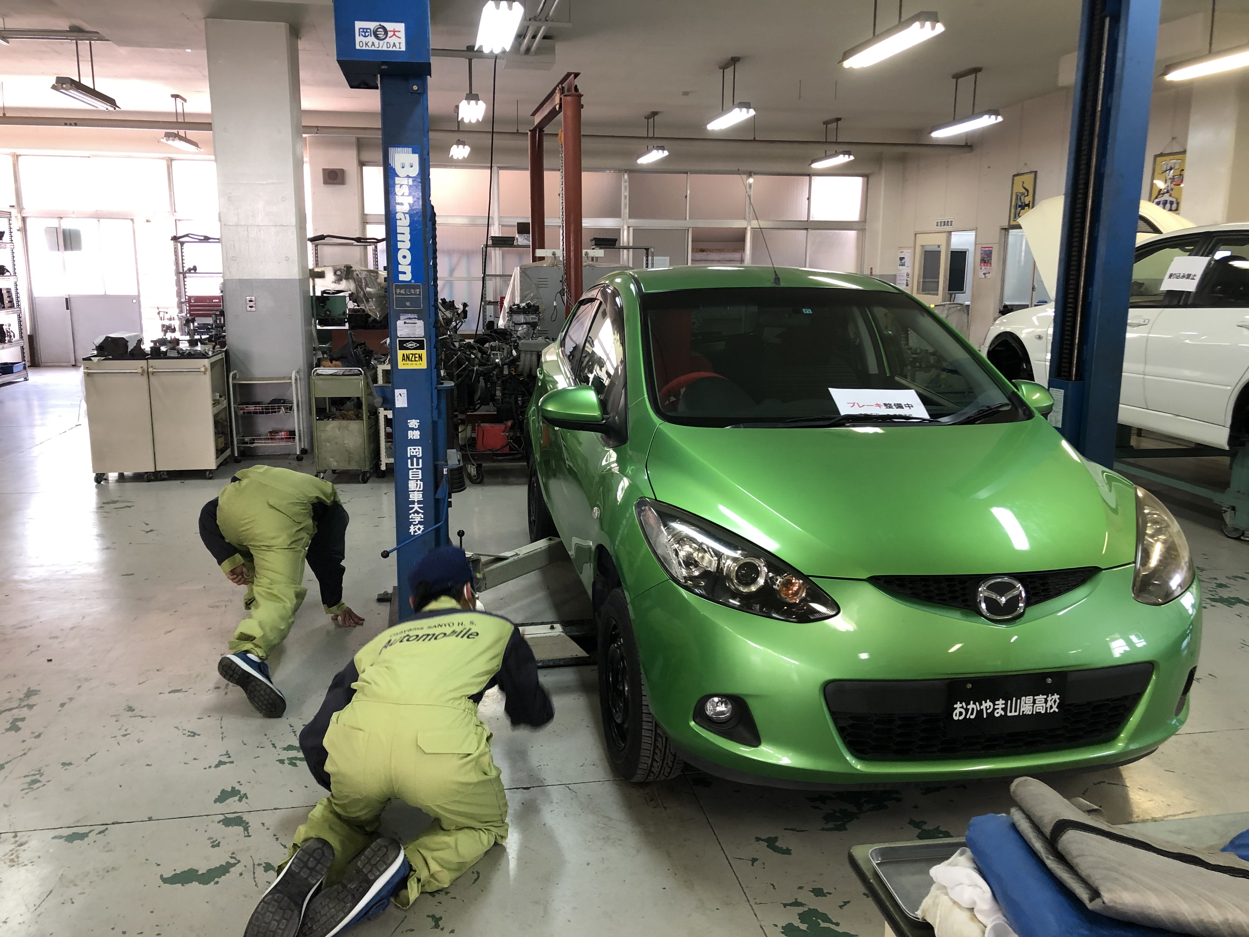 １年生実習 シャシ 自動車科 学科 コース最新ニュース おかやま山陽高校