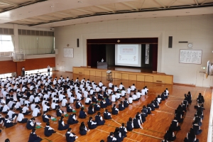 性犯罪・性被害についての講演会(3年生)
