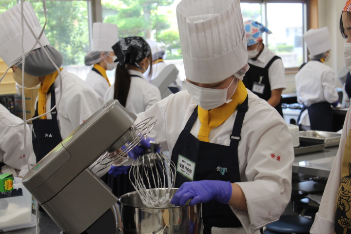【製菓科】中学生お菓子作り教室