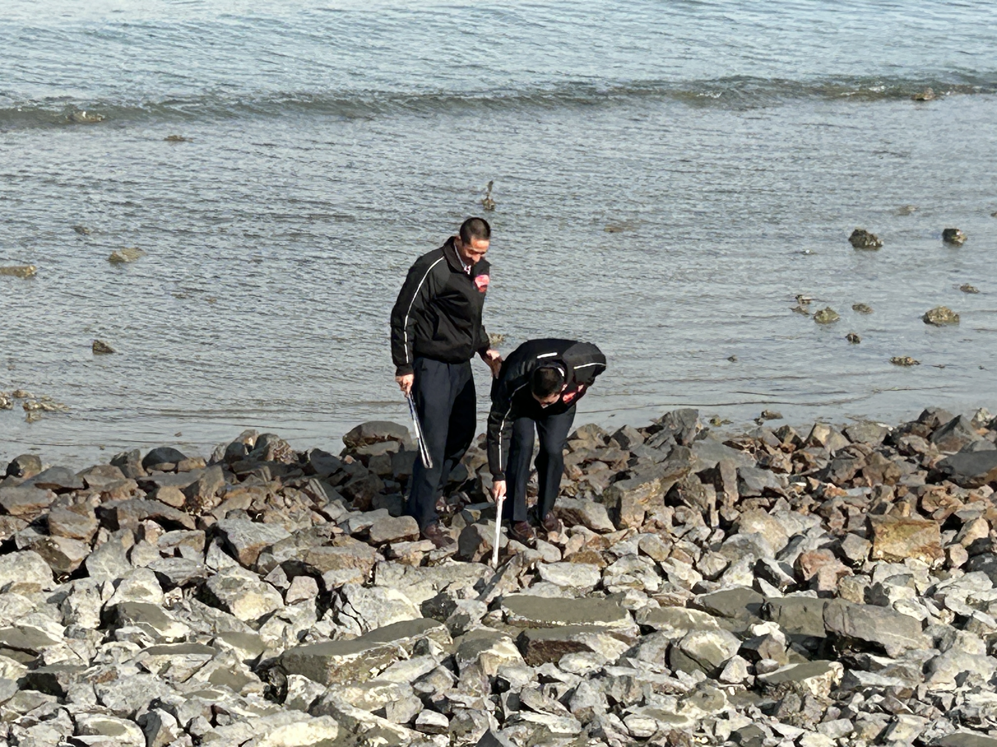 笠岡湾海岸清掃【笠岡市】